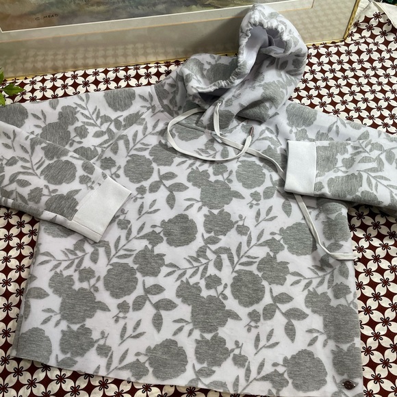 Grey Floral Hoodie - Picture 2 of 11